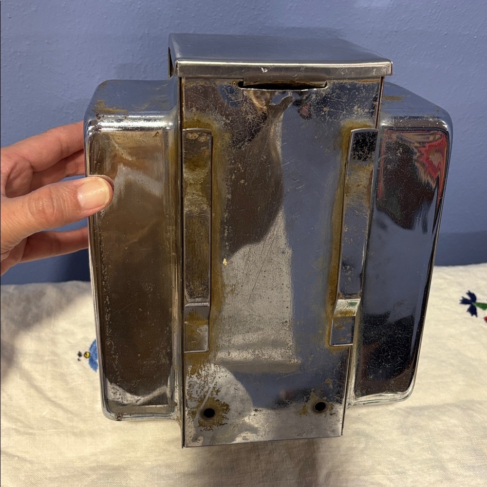 Vintage Retro “The Answer Box” Napkin Holder - Picture 7 of 14